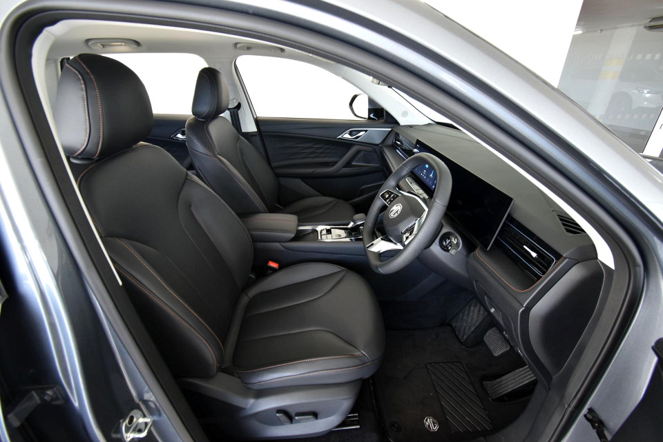 2025 MG HS 1.5T COMFORT AT