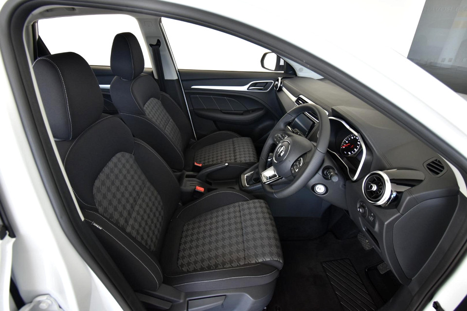 2025 MG ZS 1.5 COMFORT AT