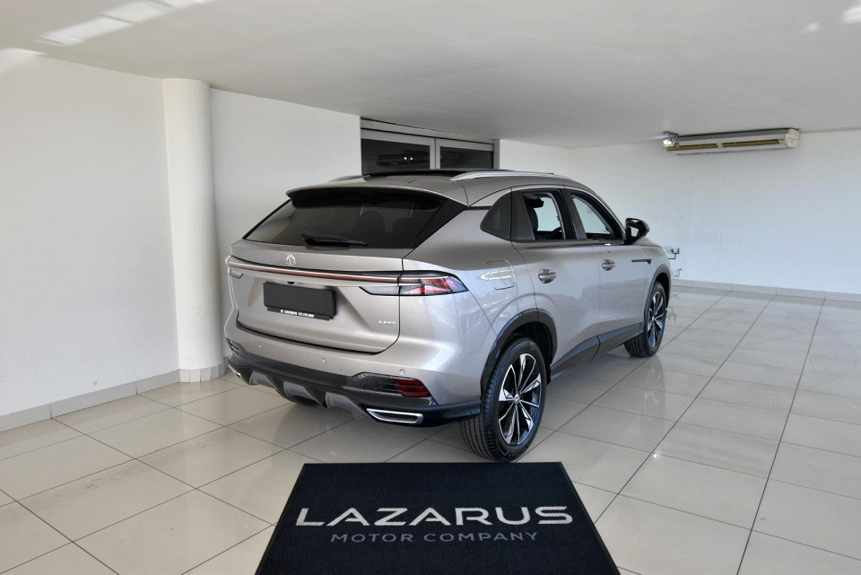 2025 MG HS 1.5T LUXURY AT