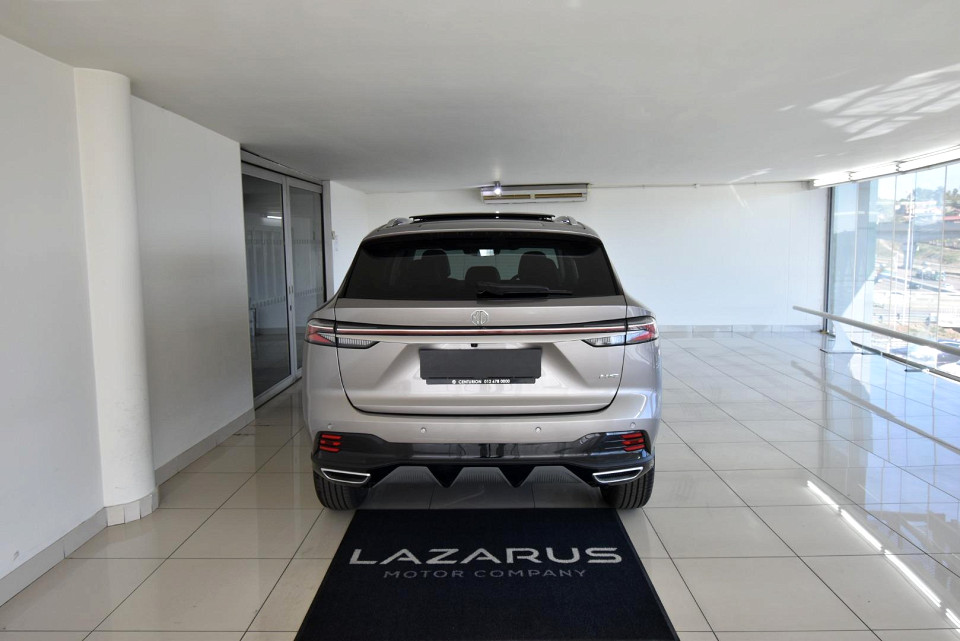 2025 MG HS 1.5T LUXURY AT