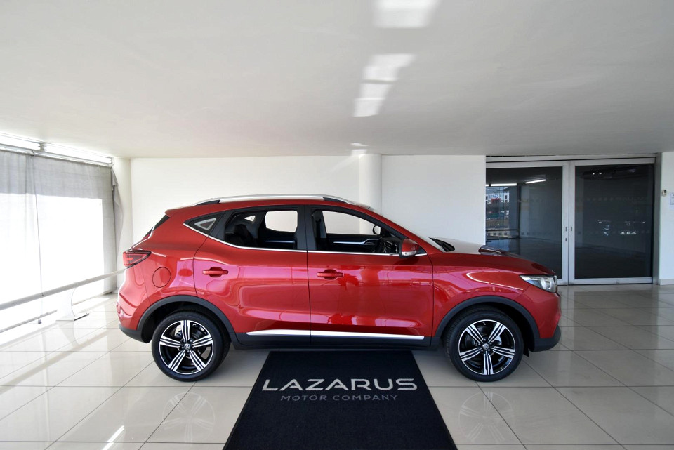2025 MG ZS 1.5 LUXURY AT