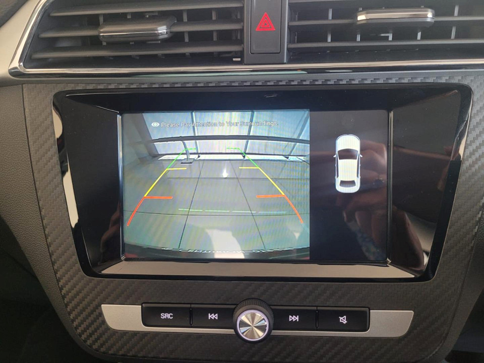 2025 MG ZS 1.5 LUXURY AT