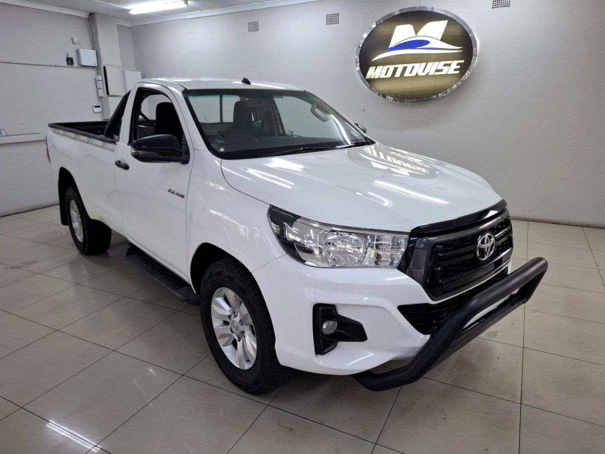 2019 TOYOTA HILUX 2.4 GD-6 RB RAIDER 6MT