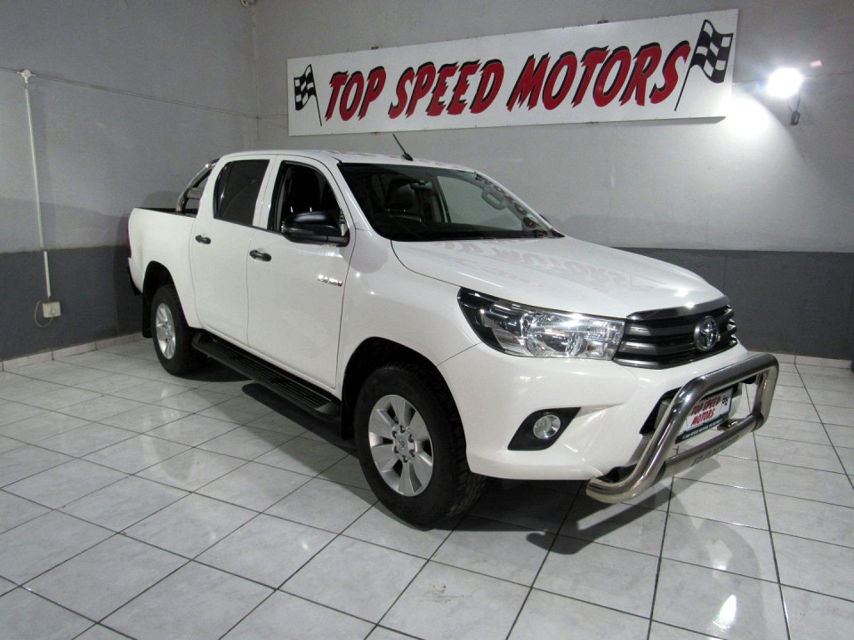 Toyota Hilux 2.4 GD-6 SRX Double Cab for sale - R 379 950 | Carfind.co.za